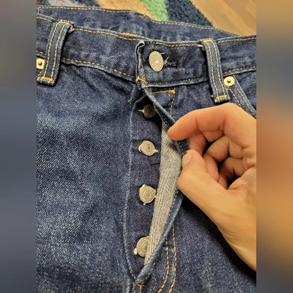 Levi’s 501 Premium Big E Jeans Mens 35x32 Blue Denim Button Fly Dark Wash - Picture 3 of 11